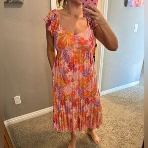 Beautiful bright vacation dress sz medium pink